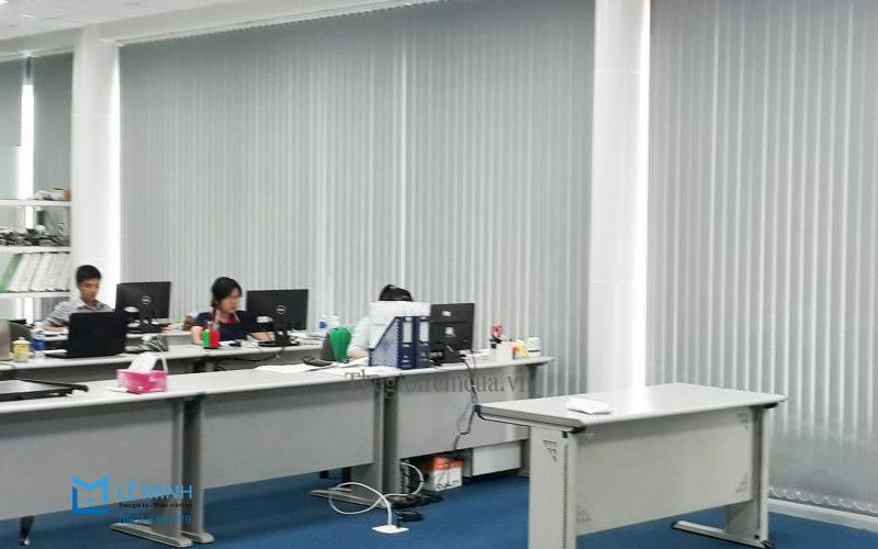 Báo giá rèm lá dọc văn phòng mới nhất 2026 tại Rèm Cửa Lê Minh