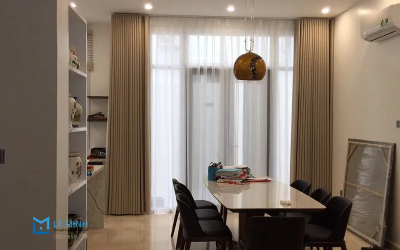 Rèm vải nhập khẩu giá tốt chống nắng nhập khẩu - Giải pháp cho không gian nhiều ánh sáng