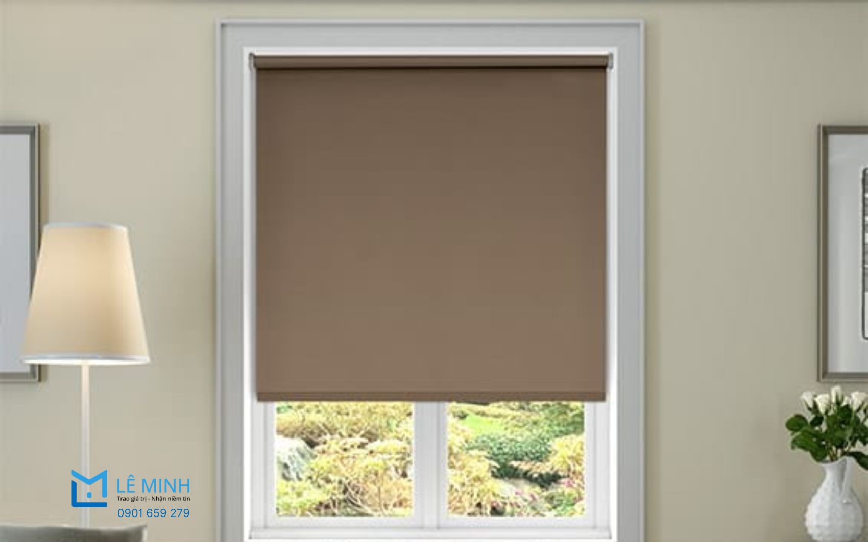 Hướng dẫn sử dụng và bảo quản rèm cuốn trơn màu nâu chống nắng mã SQ 10