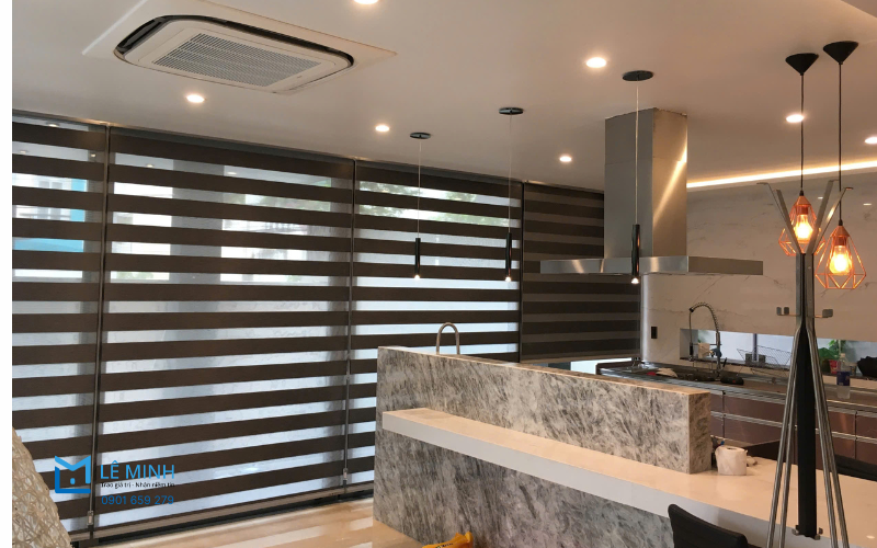 Rèm cầu vồng Sankaku cho phòng bếp