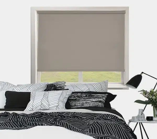 Rèm cuốn trơn cản nắng cản nhiệt hãng - Diamond M203