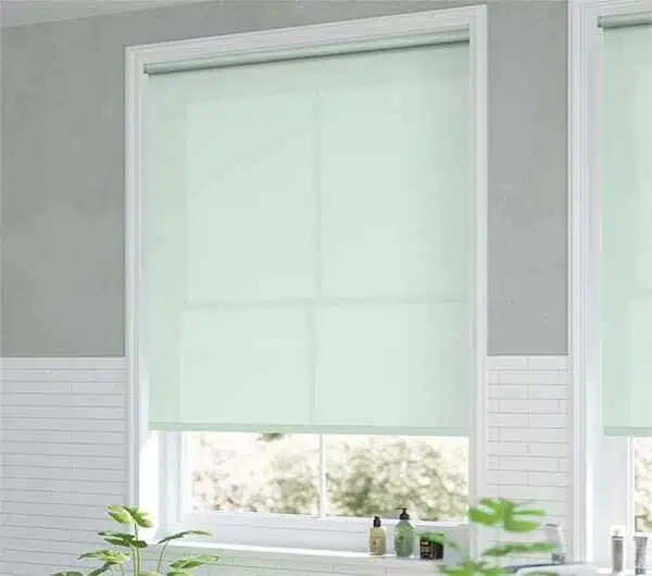 Rèm cuốn trơn hãng - Diamond M106